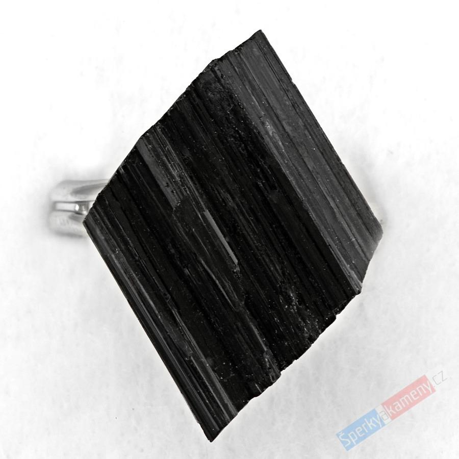 Prsten z turmalínu skorylu QA, vel. kamene cca 22 x 17 mm (TU207R)