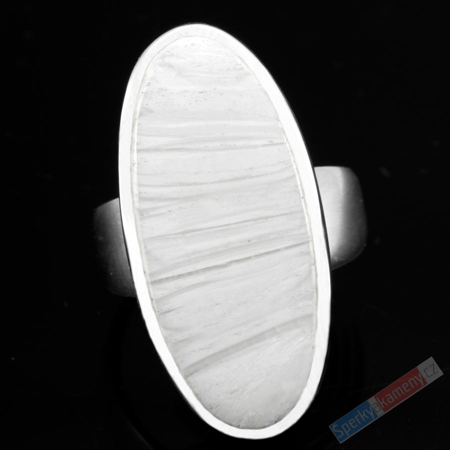 Velký stříbrný prsten (Ag 925/1000) s bílým skolecitem QAA, vel. kamene cca 33 x 17 mm, "andělská křídla", RARITA (SC1573R)