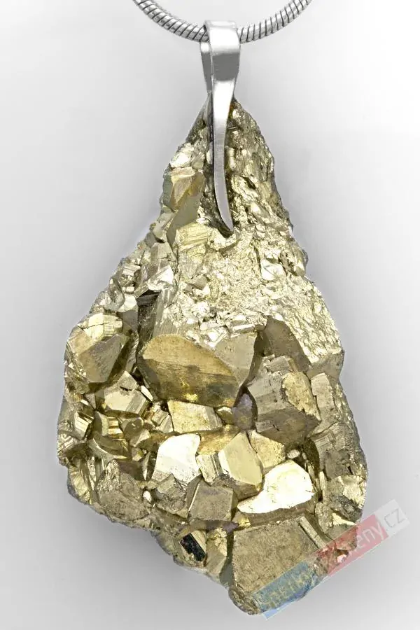 Přívěsek z pyritu QA, vel. cca 36 x 22 mm (PY193P)