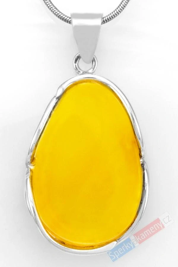 Stříbrný přívěsek (Ag 925/1000) s pravým žlutým jantarem QA, kapka cca 34 x 23 mm, "jarní sluníčko" (JA1089P)
