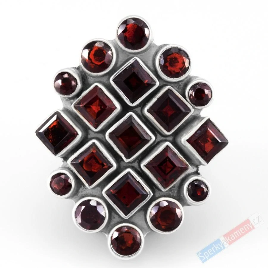 Originální velký stříbrný prsten (Ag 925/1000) v boho stylu s broušenými granáty almandin QA, celková velikost všech kamenů cca 31 x 25 mm, POUZE VELIKOST 56/57 (GR9083R)