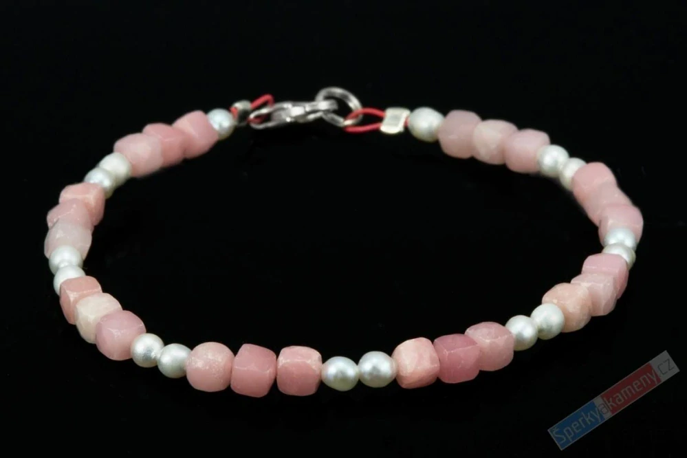 Náramek v boho stylu z růžového andského opálu a bílých sladkovodních perel, stříbro Ag 925/1000, "šperk princezny z rodu Uru III", RARITA (OA4631NS)