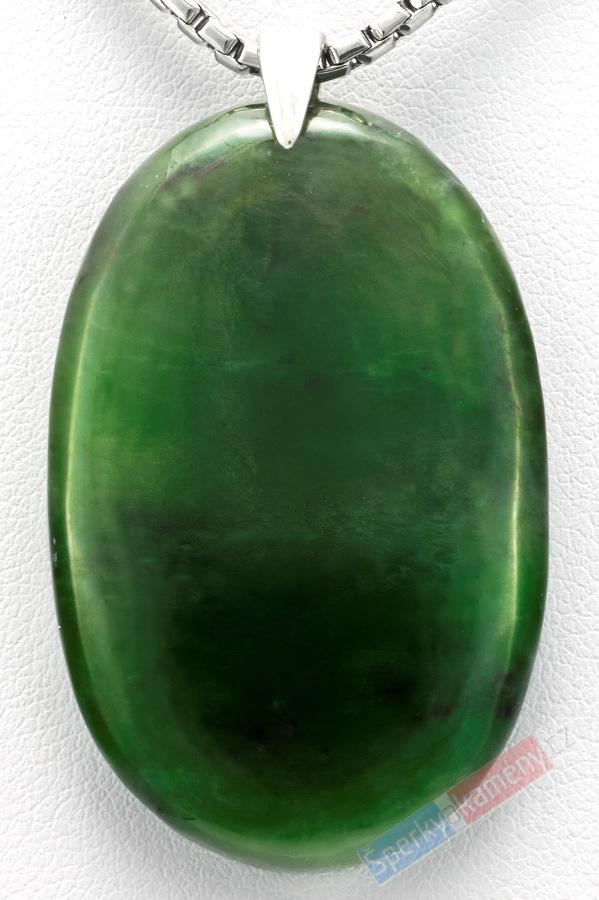 Přívěšek z pravého nefritu QA, ovál cca 40 mm, rhodiované stříbro Ag 925/1000 (NE3900P)