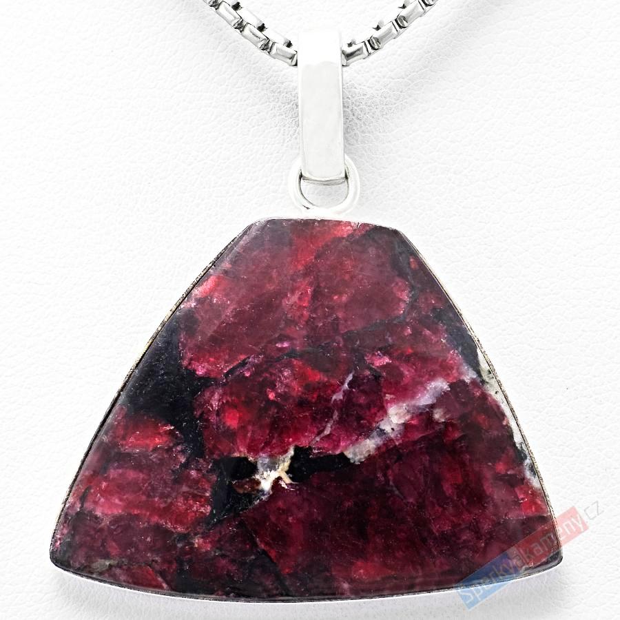 Stříbrný přívěšek (Ag 925/1000) s eudialitem QAA, cca 28 x 37 mm, RARITA (ED5570P)