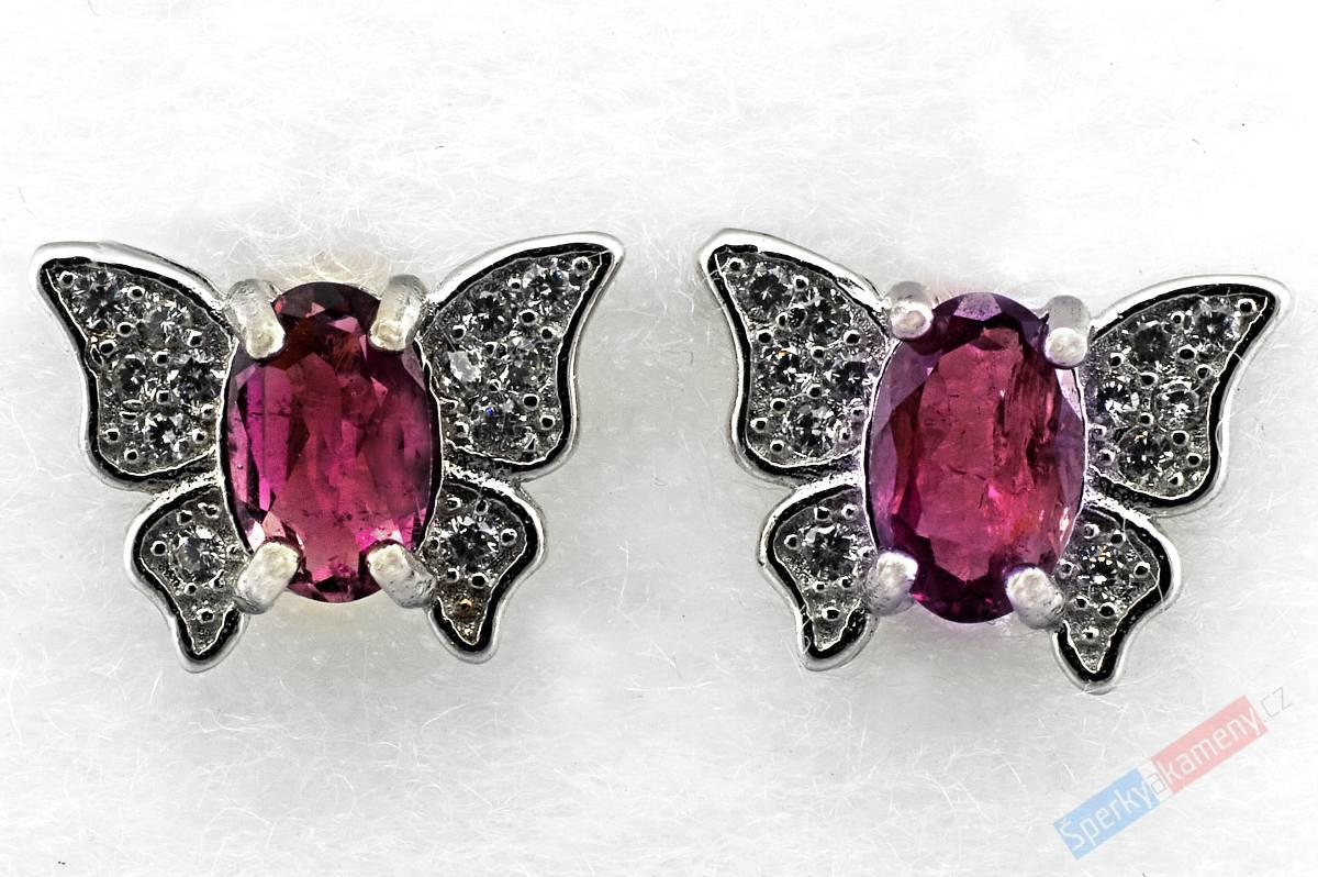 Originální stříbrné náušnice - puzetky (Ag 925/1000) s broušeným turmalínem rubelitem QAA, tvar motýlků, cca 11 x 8 mm (RB7261U)