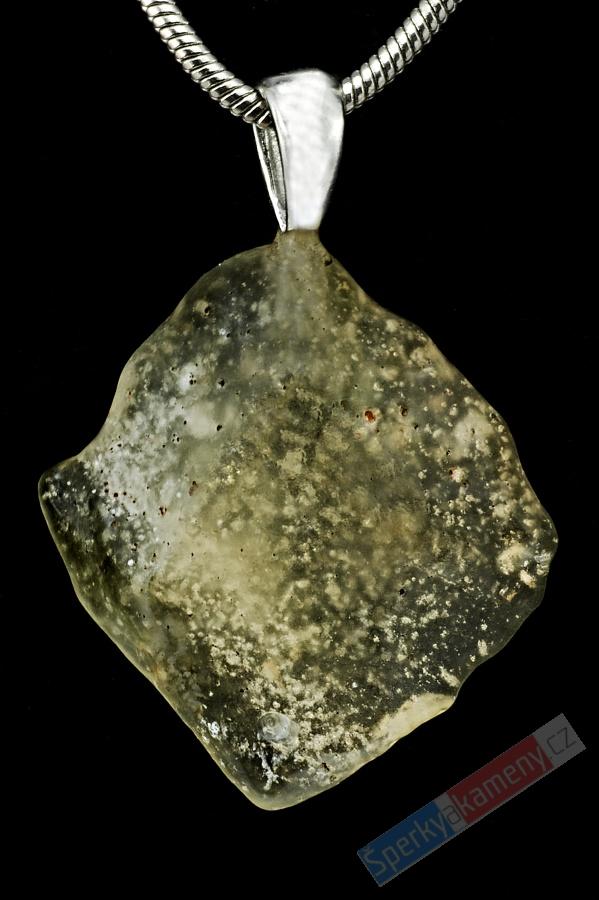 Unisex přívěšek z tektitu Libyan Desert Glass, cca 22 x 20 mm, stříbro Ag 925/1000, RARITA (LG3930P)