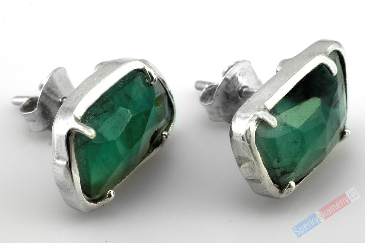 Stříbrné náušnice (Ag 925/1000) s přírodním smaragdem QA, puzetky cca 15 x 10 mm (SM6051U)