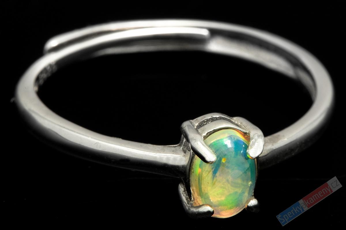 Stříbrný prsten (Ag 925/1000) s drahým opálem QA, vel. kamene cca 7 x 5 mm, RARITA (ODR4840R)