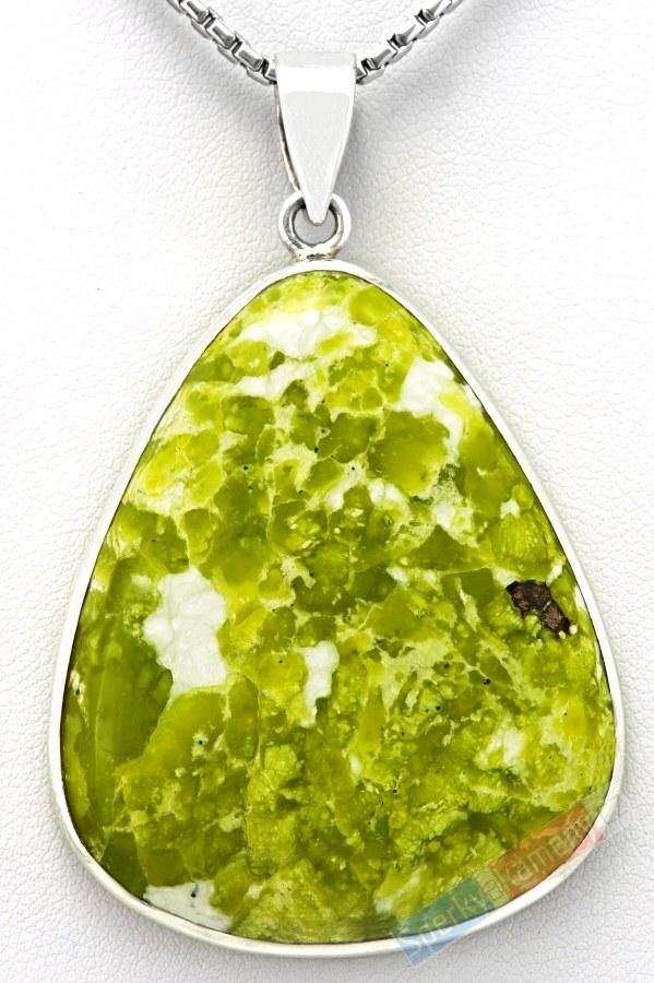 Stříbrný přívěšek (Ag 925/1000) s lizarditem QA, široká kapka cca 47 x 38 mm, RARITA (LZ1029P)