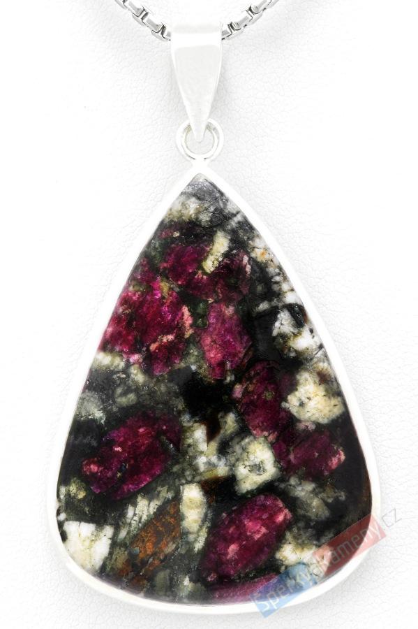 Stříbrný přívěsek (Ag 925/1000) s eudialitem QA, kapka cca 44 x 34 mm, RARITA (ED1030P)