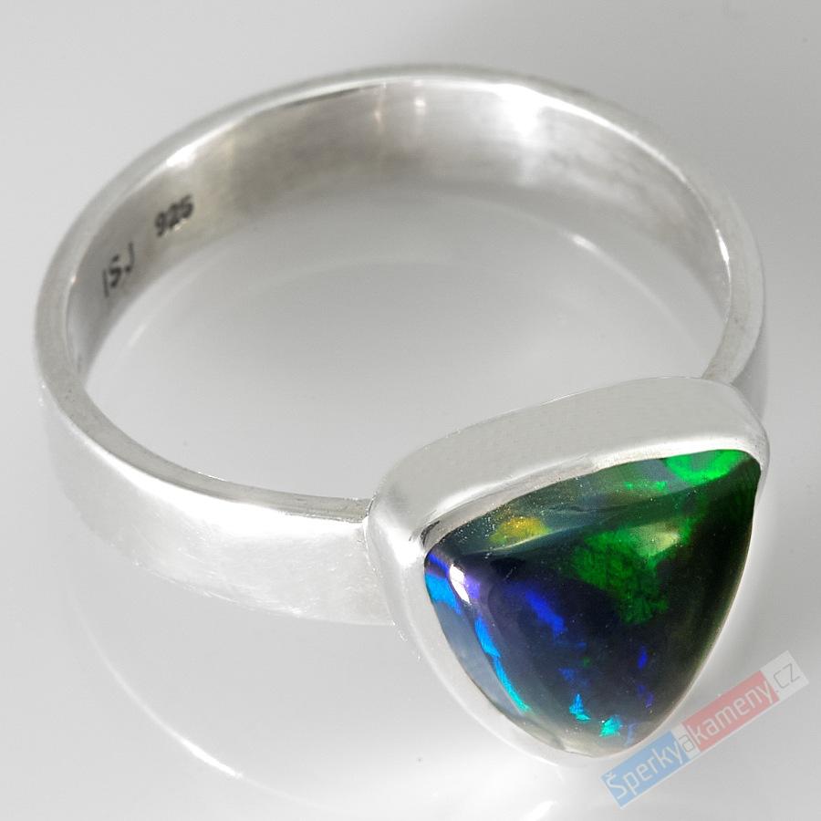 Stříbrný prsten (Ag 925/1000) s drahým černým opálem QAA, vel. kamene cca 12 x 12 mm, nádherná opalizace barev, RARITA (ODR1213R)