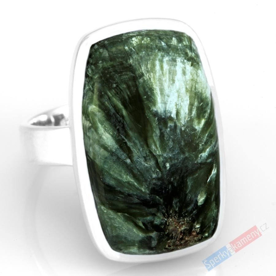 Unisex stříbrný prsten (Ag 925/1000) se serafinitem QAA, vel. kamene cca 25 x 16 mm, RARITA (SF7266R)