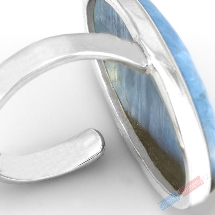 Velký stříbrný prsten (Ag 925/1000) s modrým australským opálem QA, vel. kamene cca 33 x 16 mm, RARITA (OPM9078R)