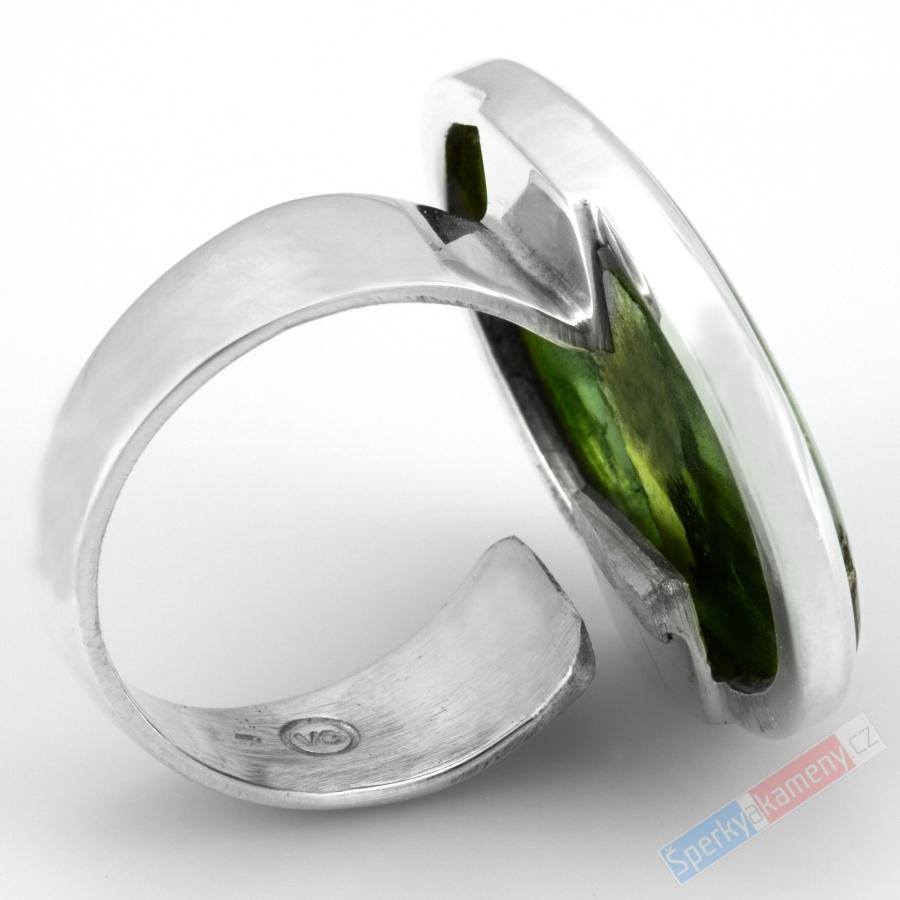Velký stříbrný prsten (Ag 925/1000) s chromchalcedonem QA, vel. kamene cca 31 x 24 mm, RARITA (CHN1875R) 