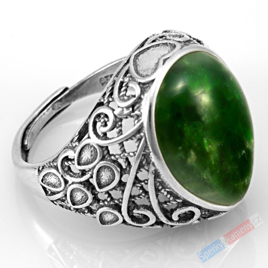 Unisex stříbrný prsten (Ag 925/1000) s chromdiopsidem QA, vel. kamene (se stříbrným zasazením) cca 20 x 16 mm, RARITA (CHR6052R)