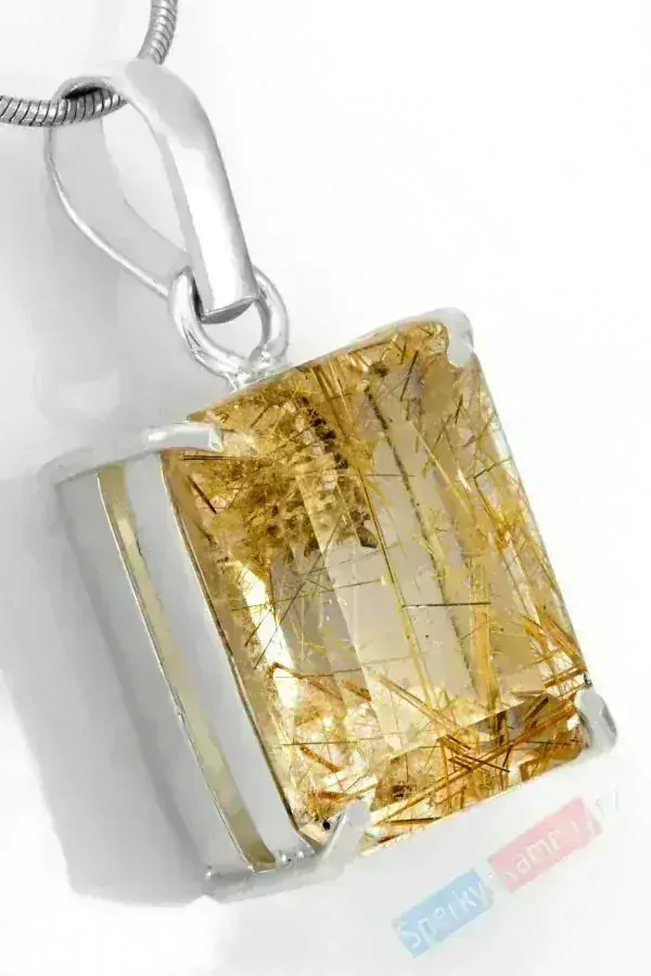 Unisex stříbrný přívěsek (Ag 925/1000) s broušeným sagenitem QA, cca 21 x 17 mm, RARITA (KRS1090P) 