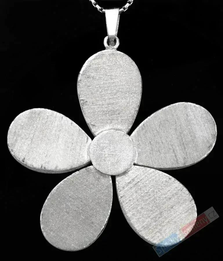 Originální extra velký stříbrný (Ag 925/1000) přívěsek s bílým skolecitem QA, cca 60 x 62 mm, "něžná krása andělské květiny", RARITA (SC6685P)
