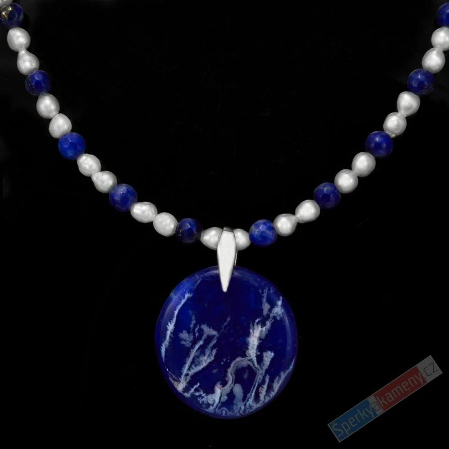 Náhrdelník v boho stylu z lapisu lazuli QA a sladkovodních perel s přívěskem z amerického Plume Agate s lapisem lazuli QAA, stříbro Ag 925/1000, "šperk štěstí pro princeznu z korálového moře" (LPA1439S)