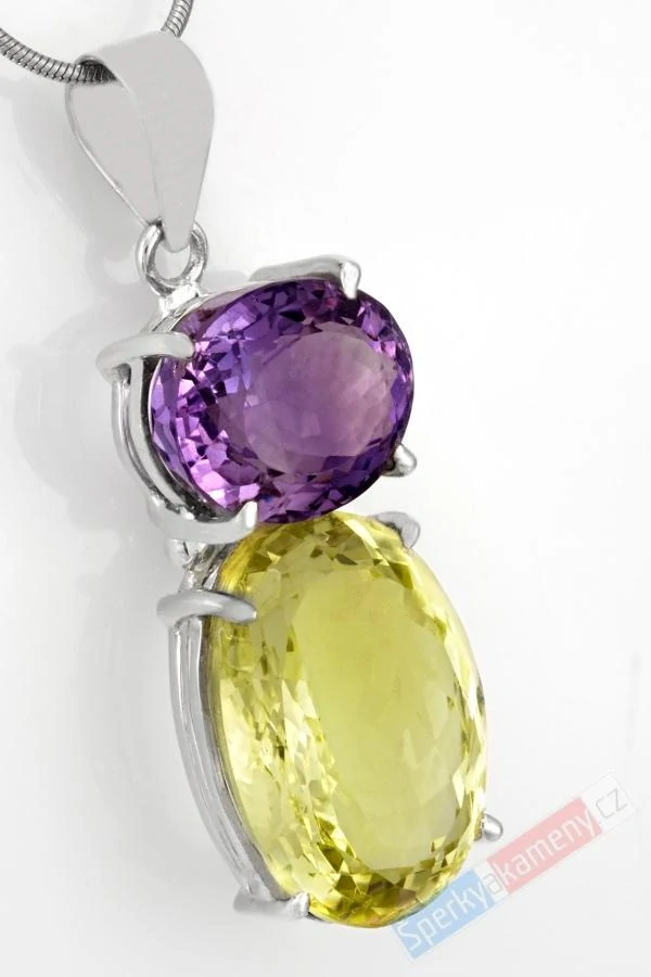 Větší stříbrný přívěsek (Ag 925/1000) v boho stylu s broušeným Lemon Quartz a ametystem QAA, kameny o celkové výšce cca 39 mm (ALK1816P)