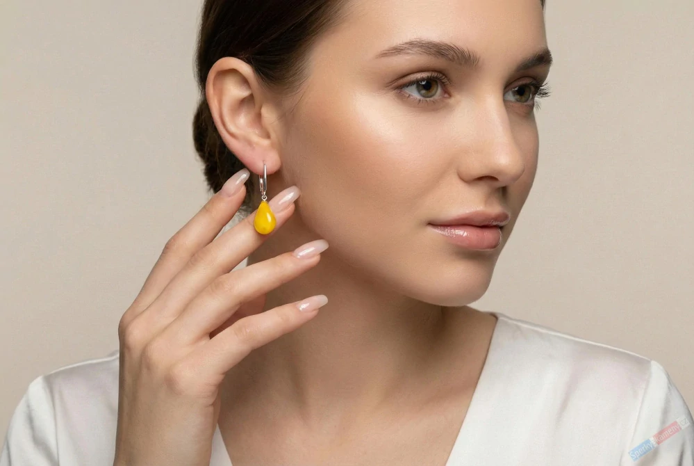 Stříbrné náušnice (Ag 925/1000) s jantarem QA, kapky cca 13 x 10 mm (JA4536U)