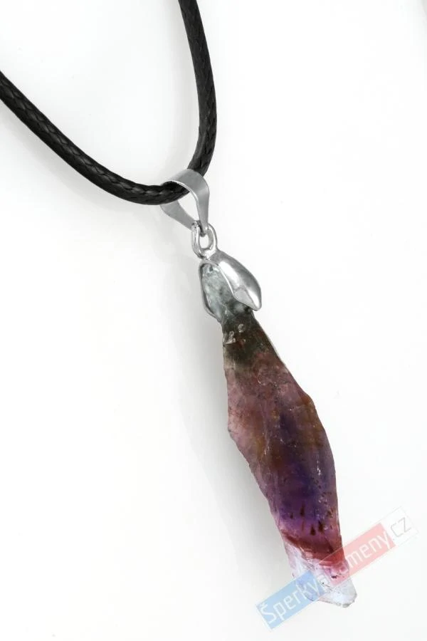 Originální unisex náhrdelník s přírodním surovým kakoxenem QA, přívěsek cca 34 x 8 mm, RARITA (KK2424S)