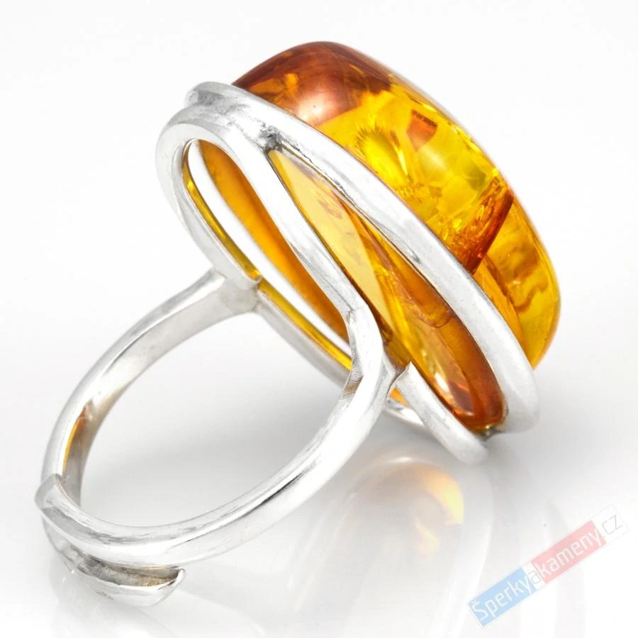 Stříbrný prsten (Ag 925/1000) s baltským jantarem QAA, ovál cca 27 x 20 mm, VELIKOST 56, "krása v barvě medu V" (JA7719R)