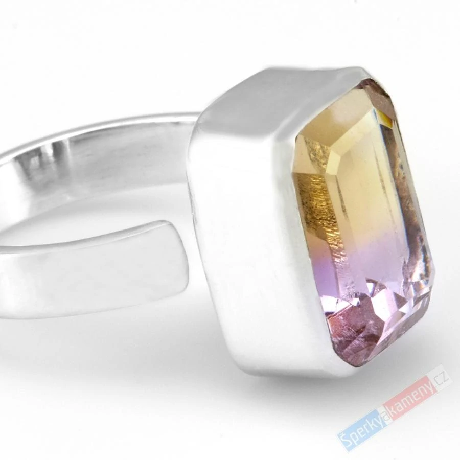 Stříbrný prsten (Ag 925/1000) s broušeným ametrínem QAA, vel. kamene cca 16 x 13 mm, "krása zapadajícího slunce", RARITA (AC1392R)