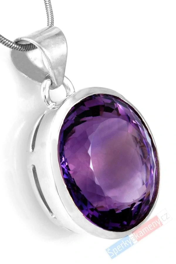 Stříbrný přívěsek (Ag 925/1000) s broušeným tmavým ametystem QAA, ovál cca 27 x 24 mm, krásná barva a brus, "šperk královny víl" (AM5003P)