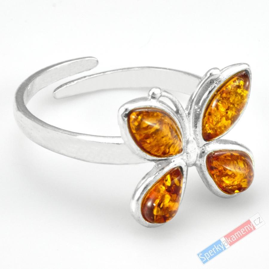 Stříbrný prsten (Ag 925/1000) v boho stylu s baltským jantarem QA, motýl, vel. kamene cca 15 x 15 mm (JA6057R)
