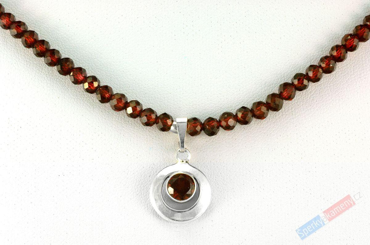 Náhrdelník z broušeného granátu QA "životní vášeň III" (GR700S)