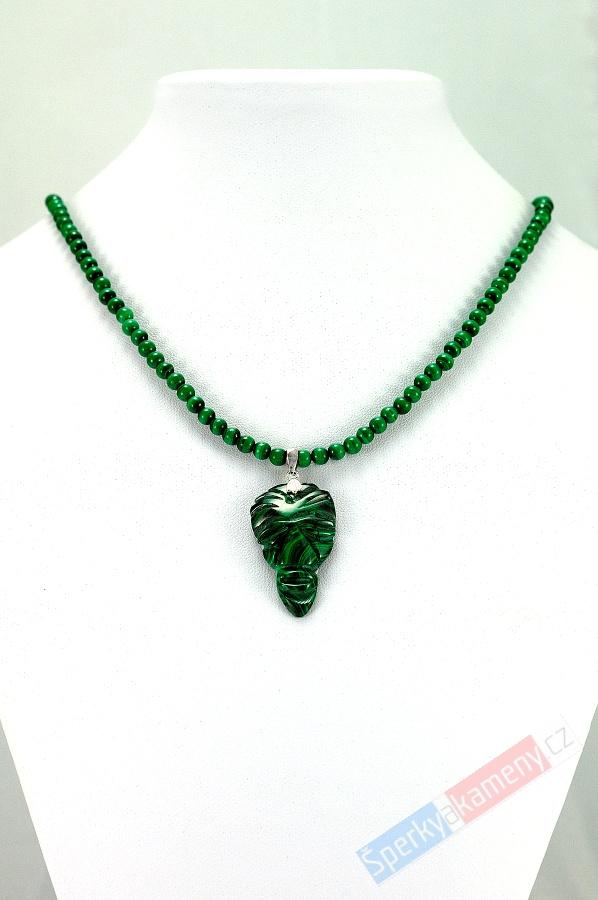 Originální pánský náhrdelník z pravého malachitu s maskou QA "Amazonský prales" (MA550S) 