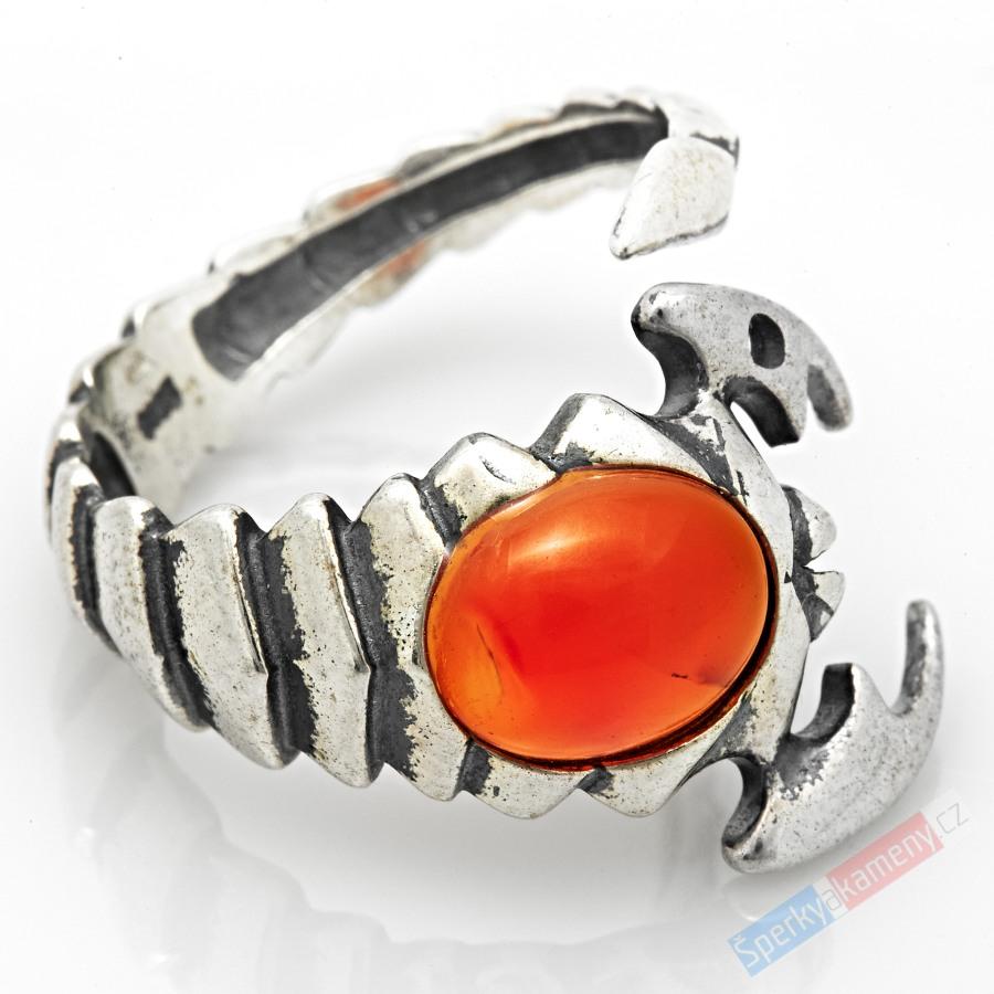 Originální stříbrný prsten (Ag 925/1000) s karneolem QA, vel. kamene cca 10 x 8 mm (KA4840R)