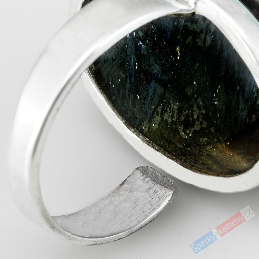 Unisex stříbrný prsten (Ag 925/1000) s nummitem QAA, vel. kamene cca 26 x 20 mm, RARITA (NT1088R)