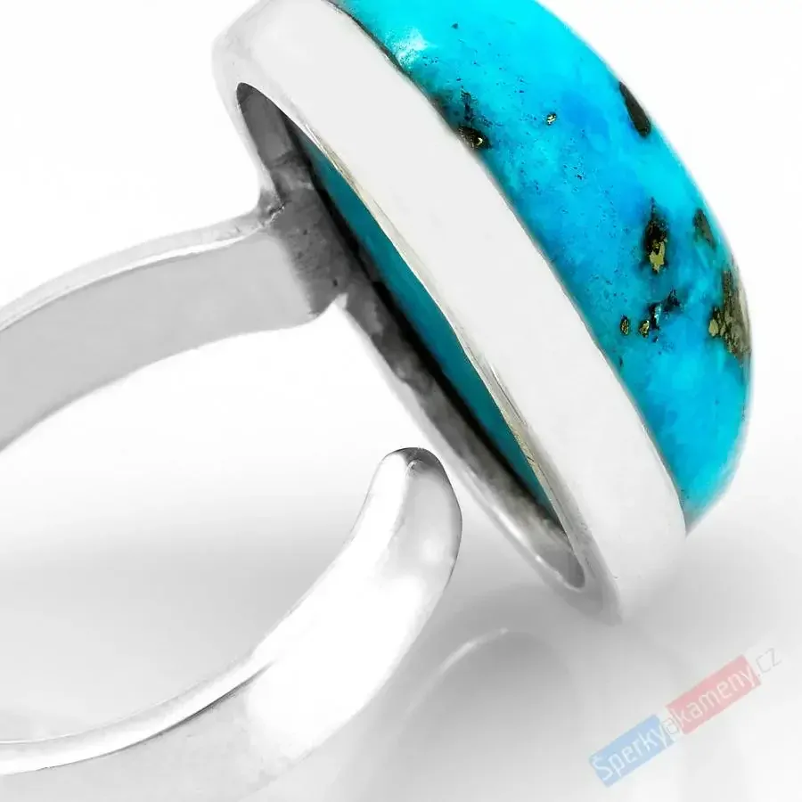 Stříbrný prsten (Ag 925/1000) s íránským tyrkysem prorostlým chalkopyritem QAA, vel. kamene cca 25 x 16 mm, RARITA (TYS1332R)