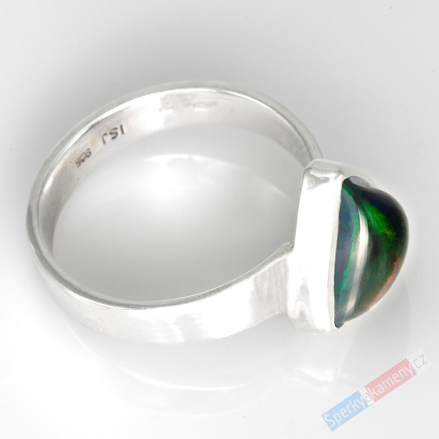 Stříbrný prsten (Ag 925/1000) s drahým černým opálem QAA, vel. kamene cca 12 x 12 mm, nádherná opalizace barev, RARITA (ODR1213R)