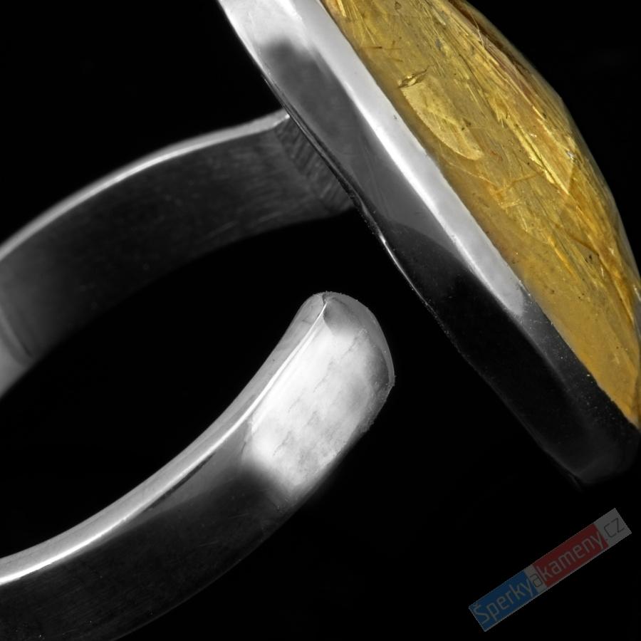 Stříbrný prsten (Ag 925/1000) s broušeným sagenitem QAA, vel. kamene cca 25 x 15 mm, RARITA (KRS9081R)