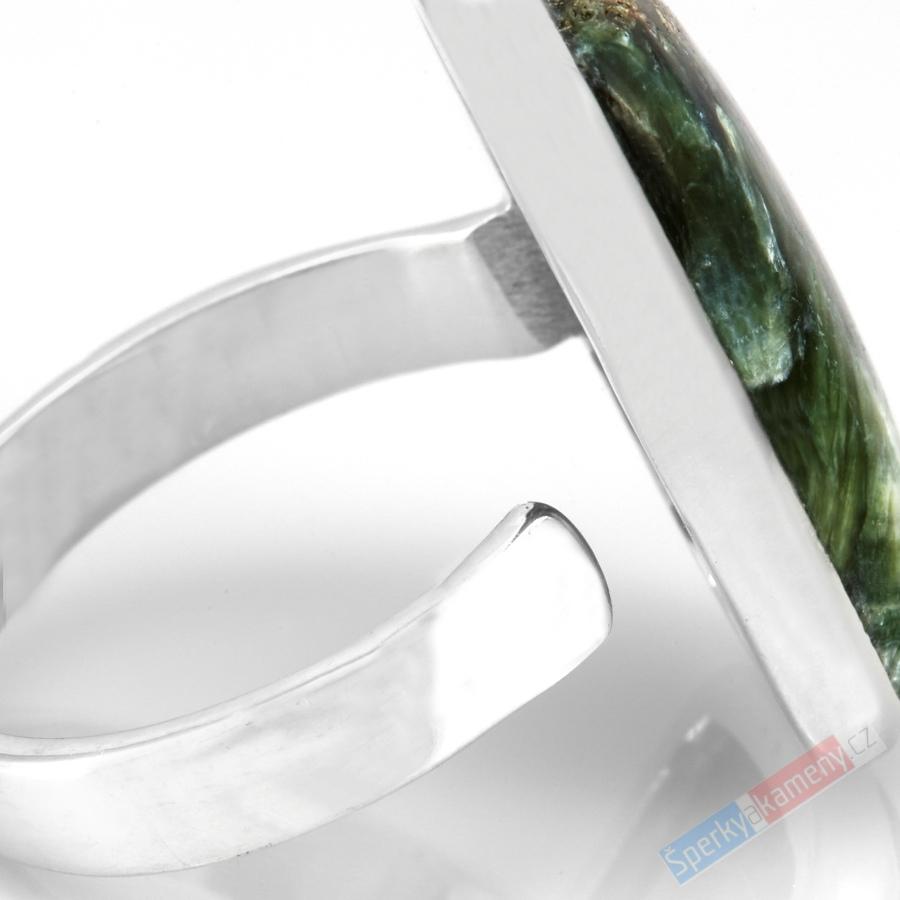 Unisex stříbrný prsten (Ag 925/1000) se serafinitem QAA, vel. kamene cca 25 x 16 mm, RARITA (SF7266R)