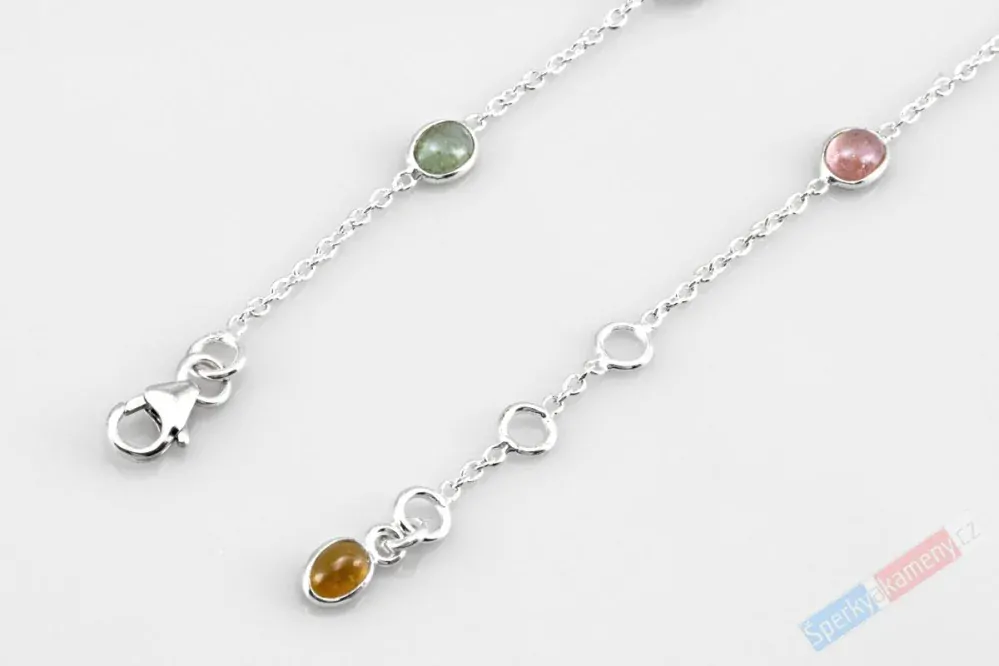 Originální minimalistický stříbrný náhrdelník (Ag 925/1000) s turmalíny všech barev QA, 16 oválků cca 6 x 5 mm (TU7238S)