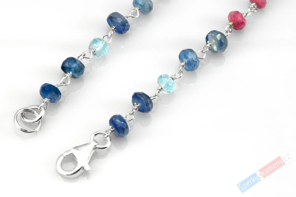 Minimalistický stříbrný náhrdelník (Ag 925/1000) v boho stylu s rubínem, kyanitem a topazem QA, "šperk pro květinkovou vílu" (RKT1215B)