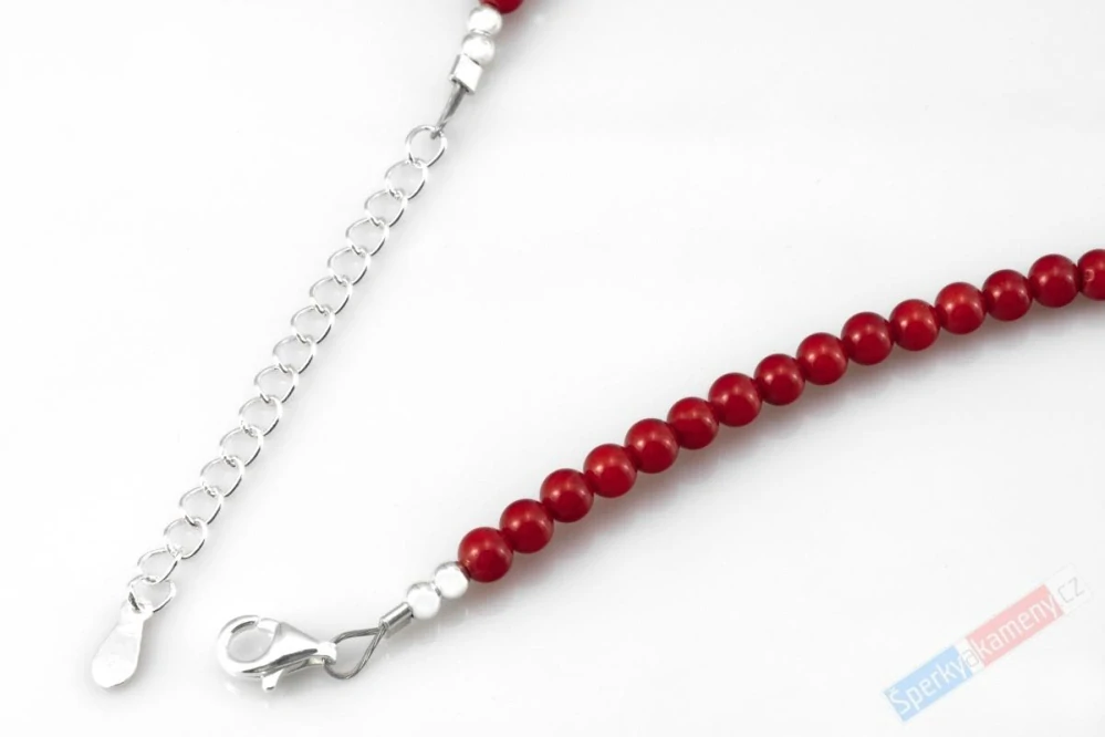 Originální náhrdelník v boho stylu z korálu s přívěskem z korálu ve tvaru růže, "šperk pro princeznu z království růží II." (K1113S)