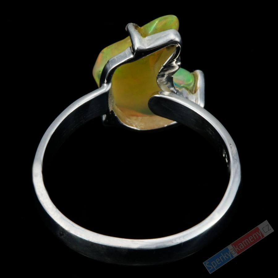 Stříbrný prsten (Ag 925/1000) s přírodním drahým opálem QAA, vel. kamene cca 16 x 12 mm, RARITA (ODR1819R)