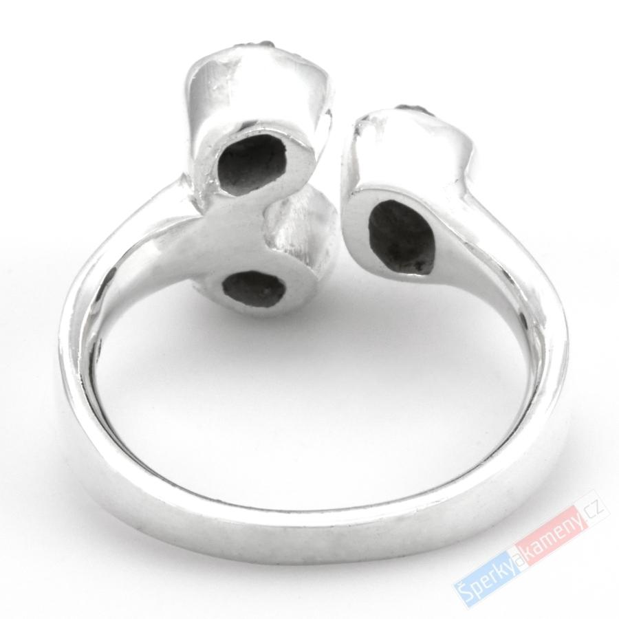 Originální stříbrný prsten (Ag 925/1000) se třemi surovými diamanty QA, kameny o velikosti cca 6 až 8 mm, POUZE VELIKOST 59, "prsten pro princeznu z diamantových skal" (DA2722R)