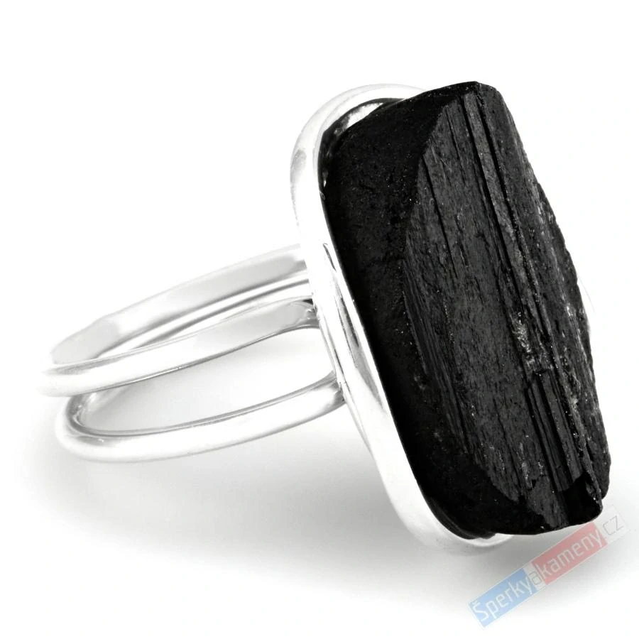 Stříbrný prsten (Ag 925/1000) s přírodním turmalínem skorylem QA, vel. kamene cca 24 x 18 mm, "ochrana před negativní energií", VELIKOST 57/58 (TU8881R)