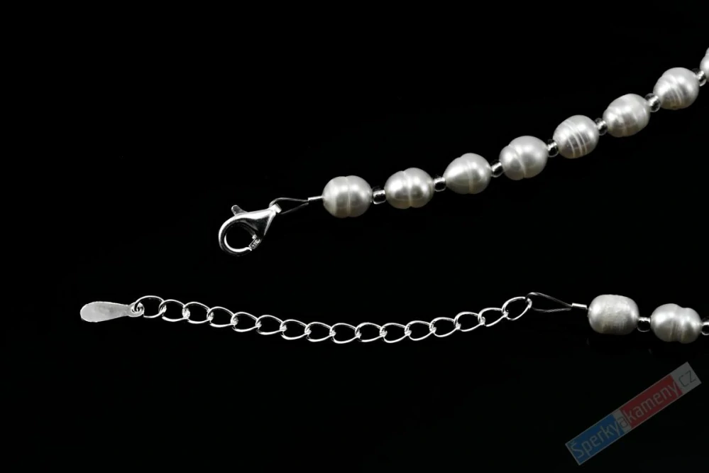 Originální náhrdelník v boho stylu z bílých sladkovodních perel s přívěskem z Biwa perly QA, stříbro Ag 925/1000, "něžná krása" (PB9377S)