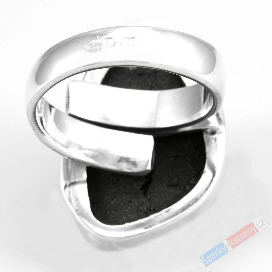 Stříbrný prsten (Ag 925/1000) s přírodním turmalínem skorylem QA, vel. kamene cca 28 x 19 mm "ochrana před negativní energii", VELIKOST 57/58 (TU1538R)