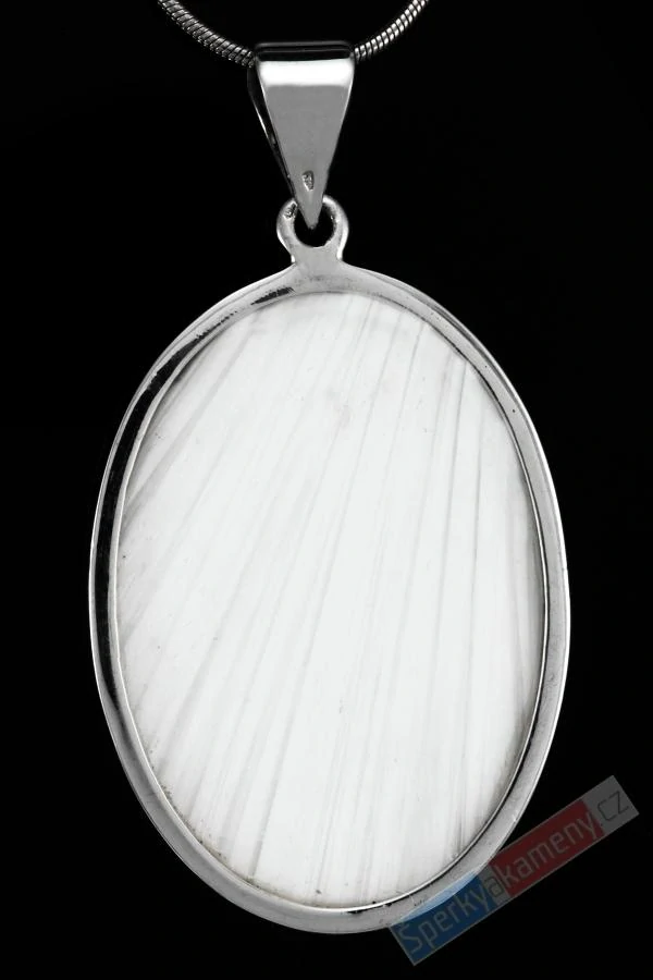 Větší stříbrný přívěsek (Ag 925/1000) s bílým skolecitem QA, ovál cca 42 x 31 mm, "andělská křídla II", RARITA (SC1211P)