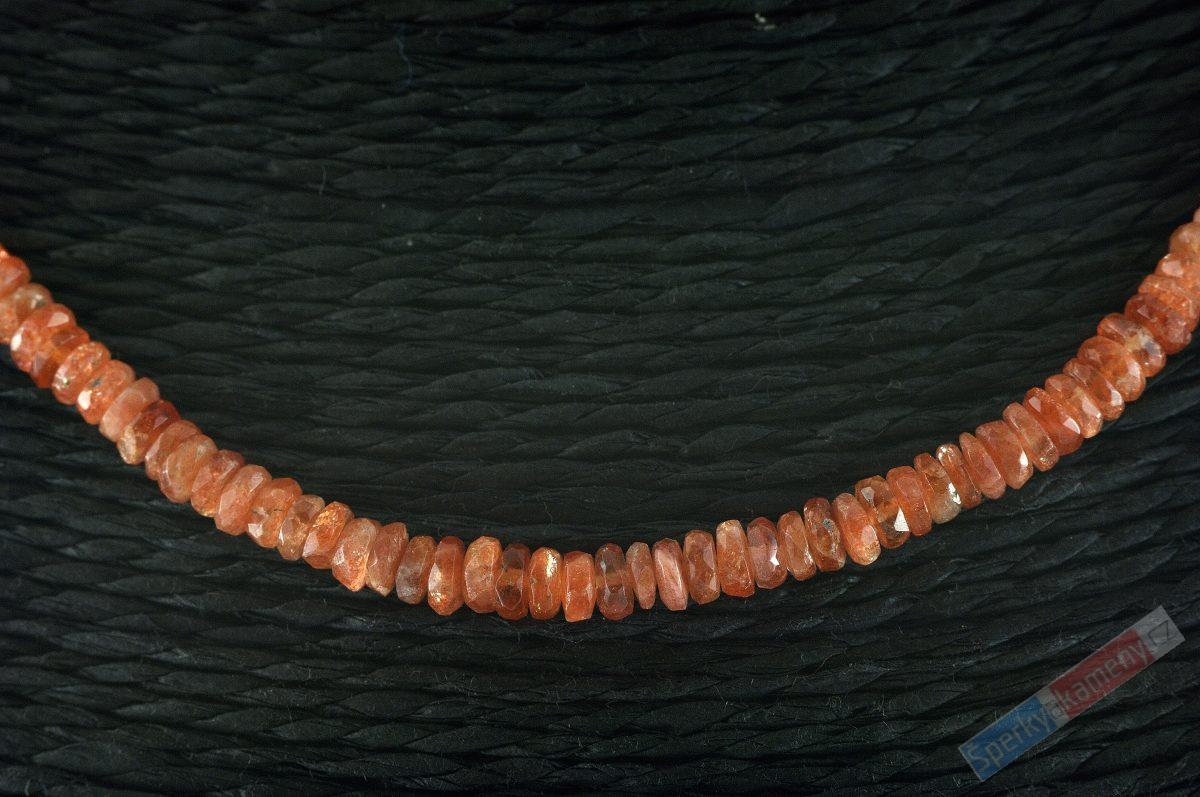 Broušený náhrdelník ze slunečního kamene, Ag 925/1000 (SL400B)