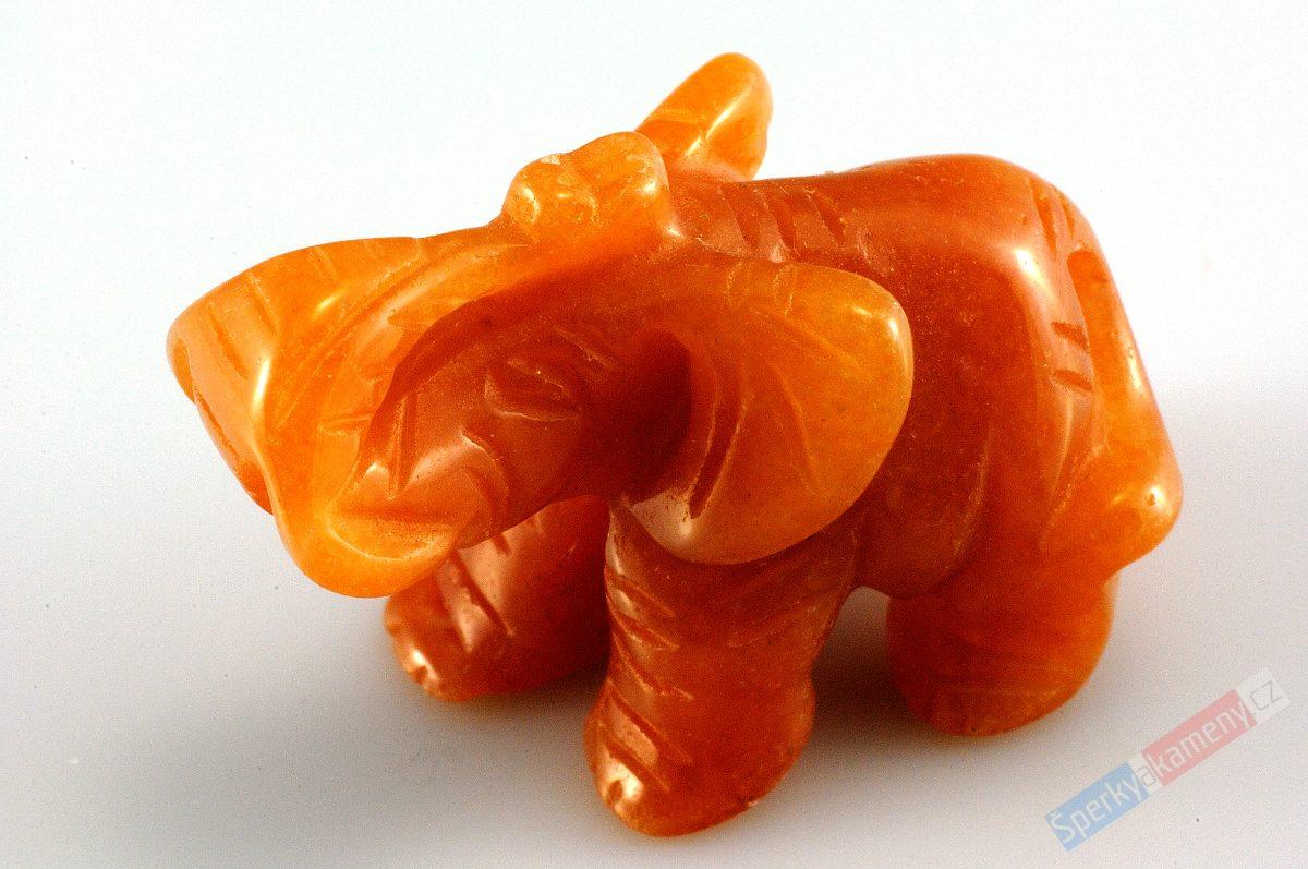 Figurka slona z oranžového avanturínu (AV80S)