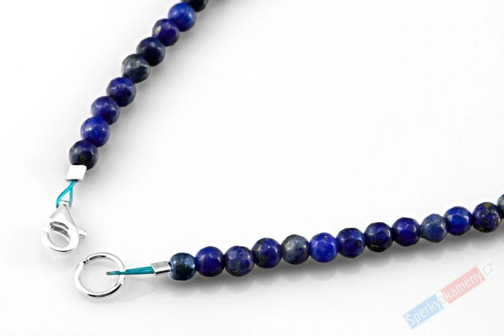 Náhrdelník z lapisu lazuli s přívěskem ve tvaru andělského křídla QA, stříbro Ag 925/1000 (LL6776S)
