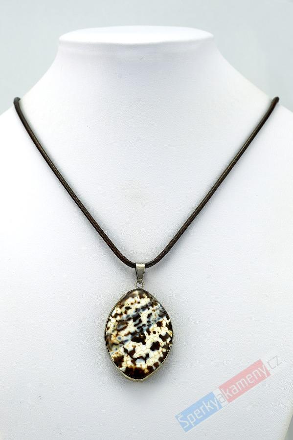 Originální náhrdelník z leopardího achátu, cca 39 x 29 mm "šelma ve městě" (ACH704S)
